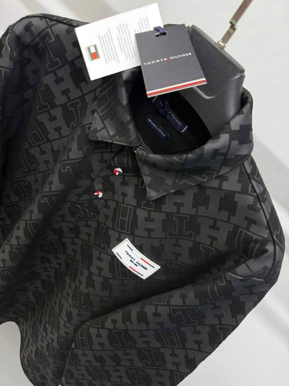 TOMMY HİLFİGER
TH Sweetshirt