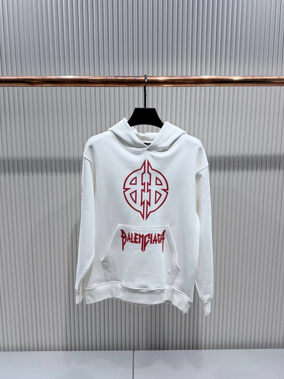 BALENCİAGA
Spikes Hoodie