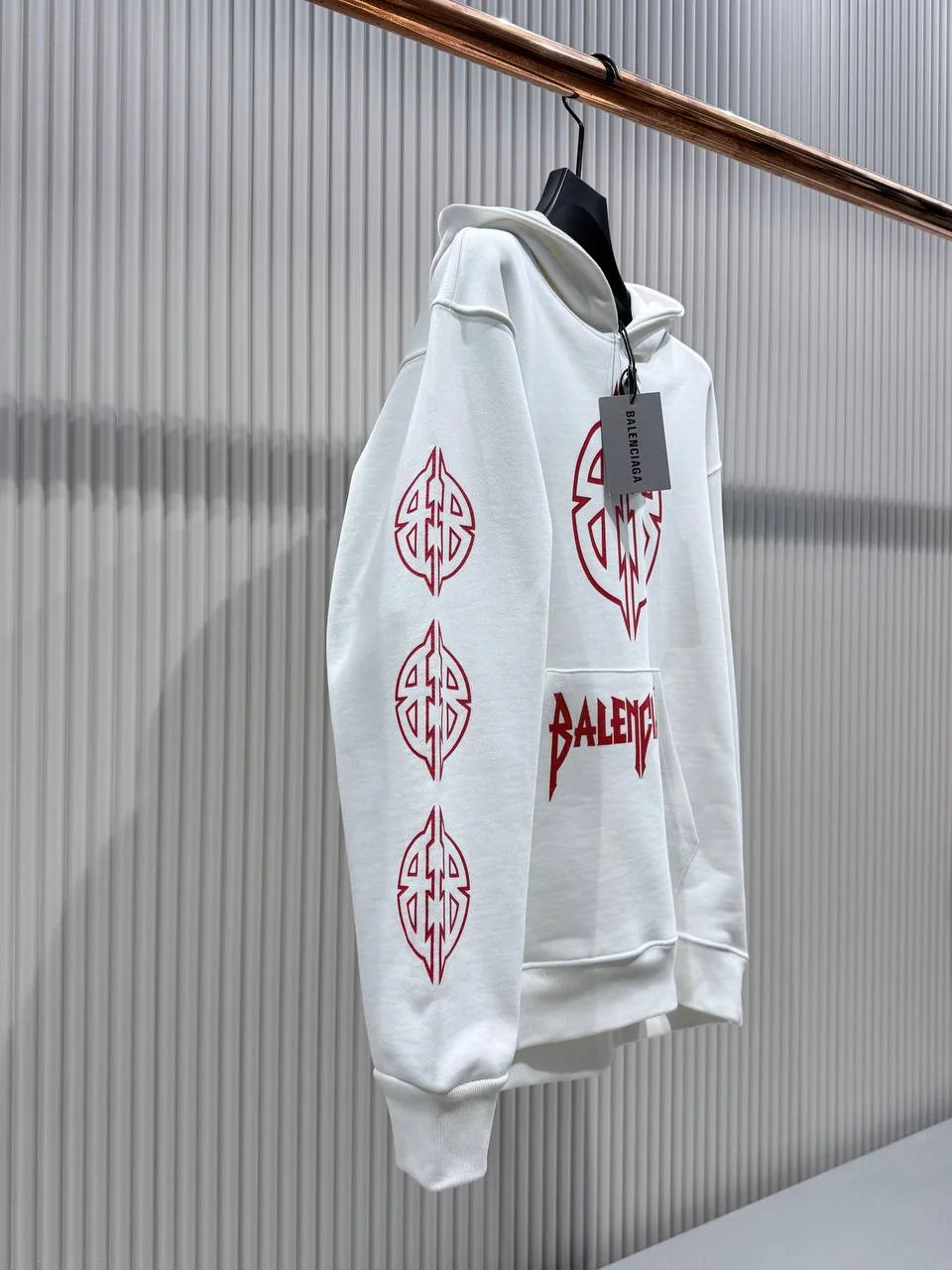 BALENCİAGA
Spikes Hoodie